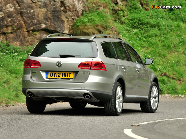Volkswagen Passat Alltrack UK-spec (B7) 2012 images (640 x 480)