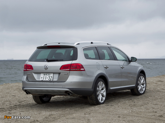 Volkswagen Passat Alltrack JP-spec (B7) 2012 images (640 x 480)