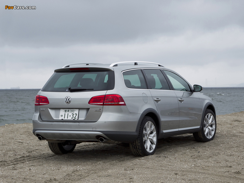 Volkswagen Passat Alltrack JP-spec (B7) 2012 images (800 x 600)