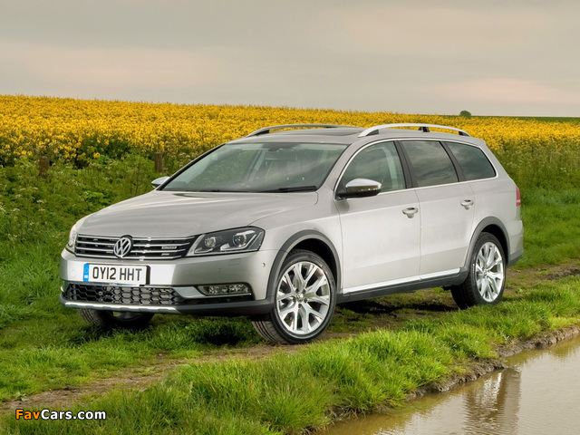 Volkswagen Passat Alltrack UK-spec (B7) 2012 pictures (640 x 480)
