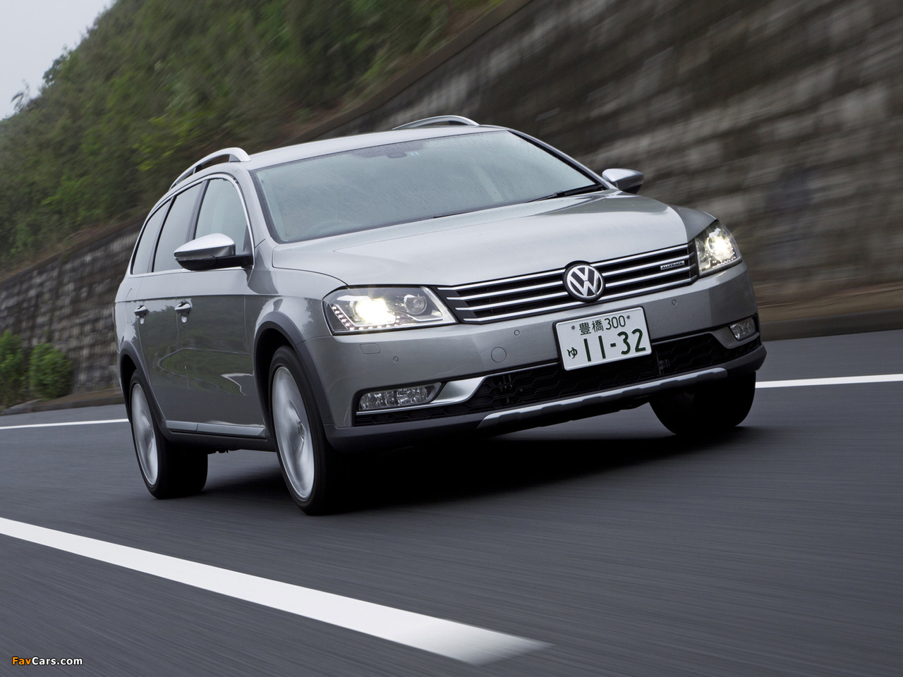 Volkswagen Passat Alltrack JP-spec (B7) 2012 pictures (1280 x 960)