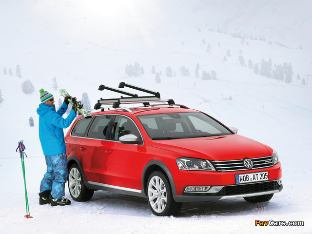Volkswagen Passat Alltrack (B7) 2012 pictures (640 x 480)