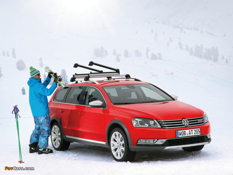 Volkswagen Passat Alltrack (B7) 2012 pictures (800 x 600)