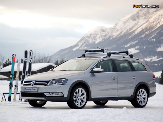 Volkswagen Passat Alltrack (B7) 2012 pictures (640 x 480)