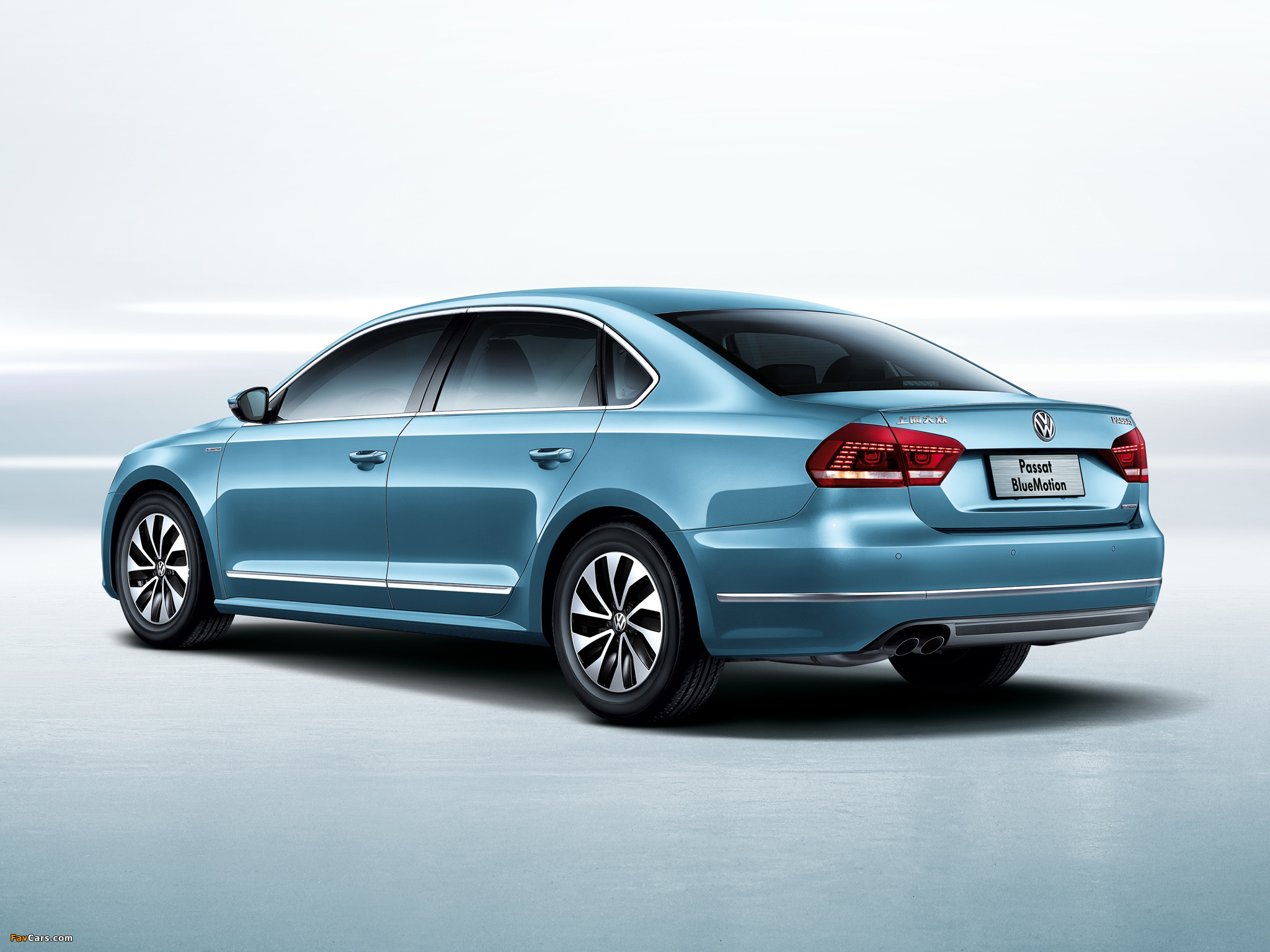 Volkswagen Passat BlueMotion CN-spec (B7) 2013 images (2048 x 1536)
