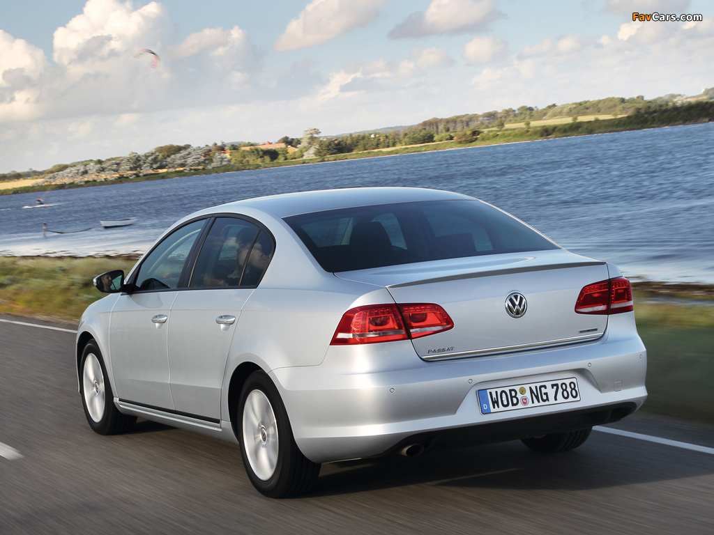 Volkswagen Passat TDI BlueMotion (B7) 2013 photos (1024 x 768)
