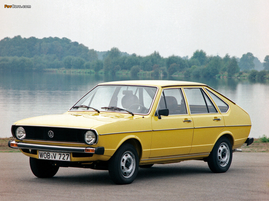 Volkswagen Passat 5-door (B1) 1973–77 wallpapers (1024 x 768)