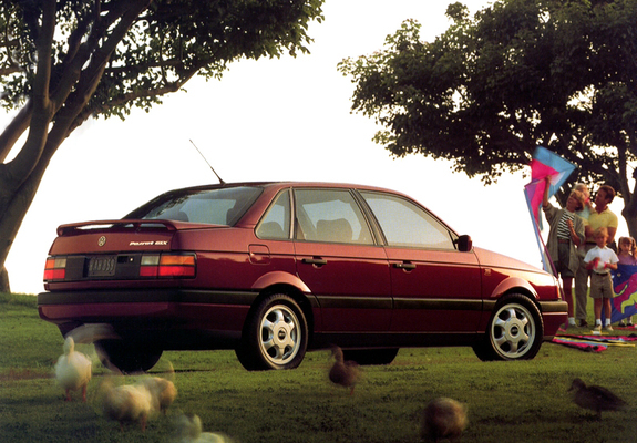 Volkswagen Passat VR6 GLX Sedan US-spec (B3) 1991–93 wallpapers