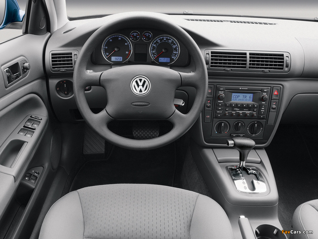Volkswagen Passat TDI Sedan US-spec (B5+) 2000–05 wallpapers (1024 x 768)