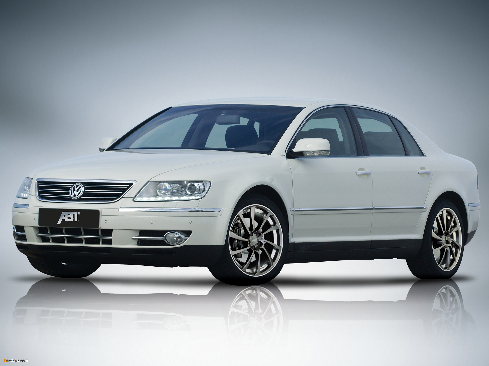 Images of ABT Volkswagen Phaeton 2008–10 (2048 x 1536)