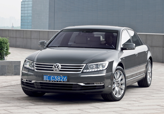 Images of Volkswagen Phaeton W12 2010