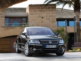 Photos of Volkswagen Phaeton V8 2007–10