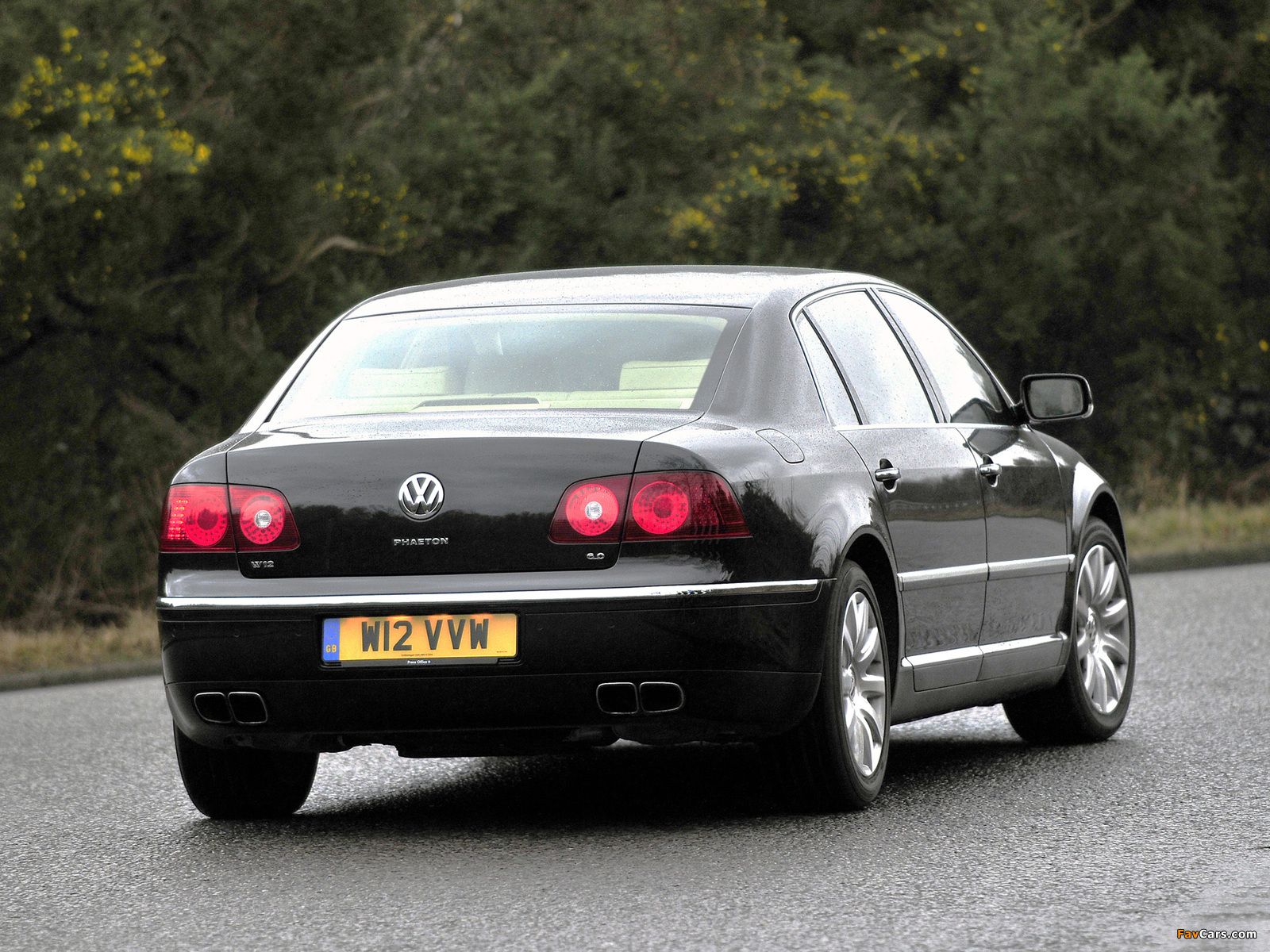 Pictures of Volkswagen Phaeton W12 UK-spec 2007–10 (1600 x 1200)