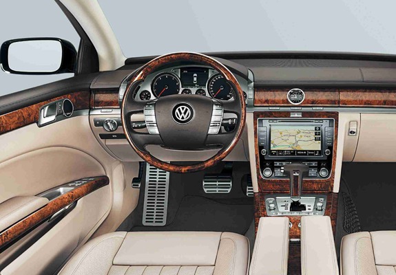 Pictures of Volkswagen Phaeton V8 2010