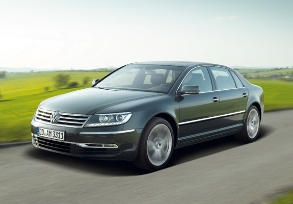 Pictures of Volkswagen Phaeton V8 Long 2010