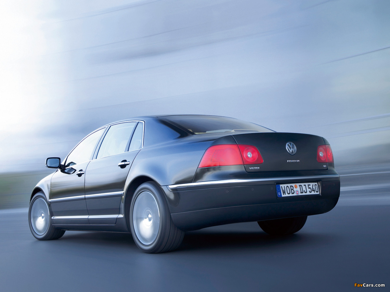 Volkswagen Phaeton V6 TDI 2002–07 pictures (1280 x 960)