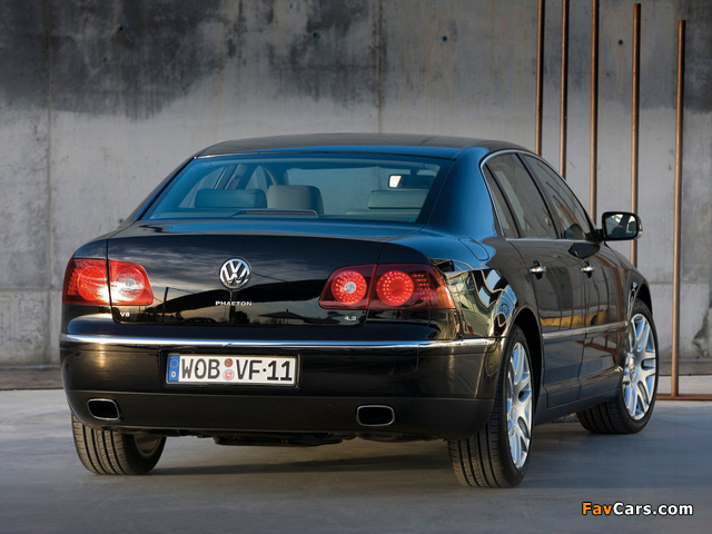 Volkswagen Phaeton V8 2007–10 images (640 x 480)