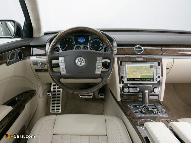 Volkswagen Phaeton V8 2007–10 pictures (640 x 480)