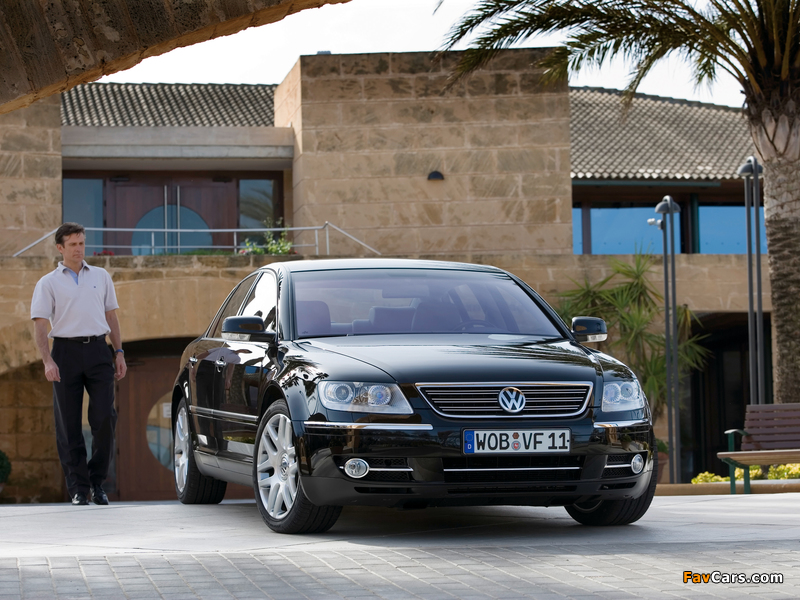 Volkswagen Phaeton V8 2007–10 wallpapers (800 x 600)