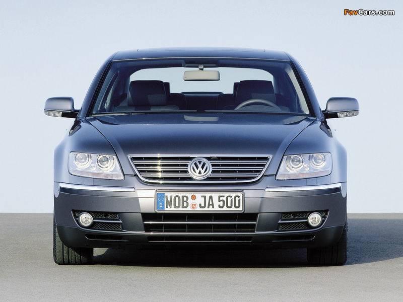 Volkswagen Phaeton V8 2002–07 wallpapers (800 x 600)