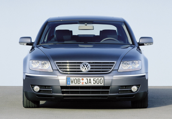Volkswagen Phaeton V8 2002–07 wallpapers