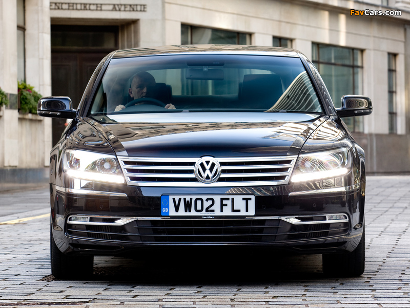 Volkswagen Phaeton V6 TDI UK-spec 2010 wallpapers (800 x 600)