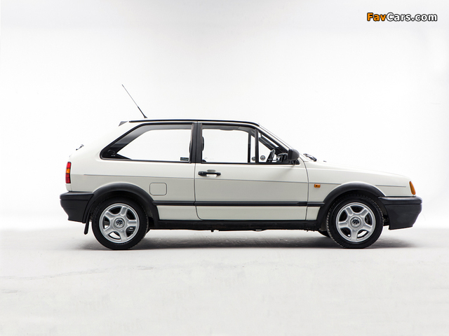 Images of Volkswagen Polo G40 UK-spec (IIf) 1991–94 (640 x 480)