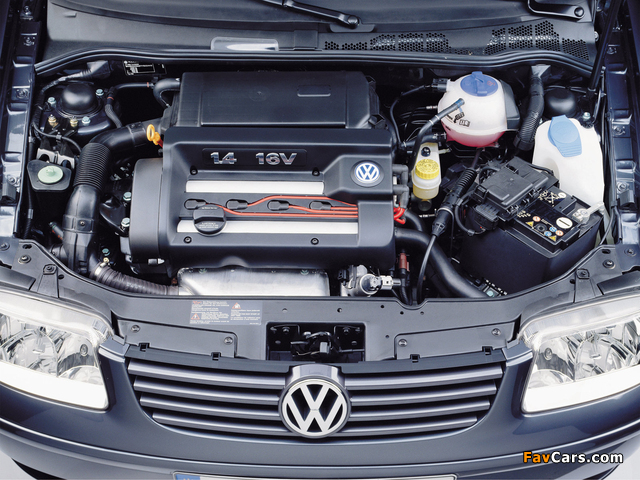 Images of Volkswagen Polo 5-door (Typ 6N2) 1999–2001 (640 x 480)