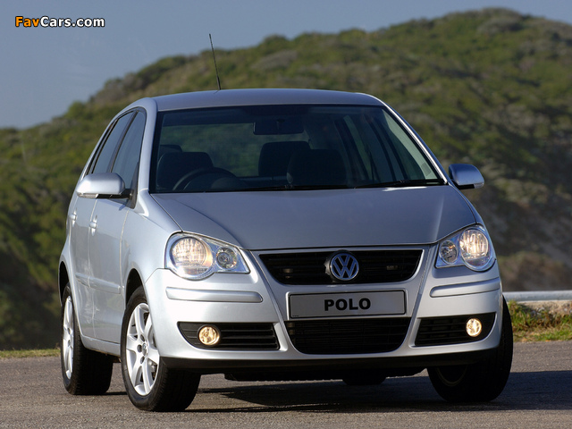 Images of Volkswagen Polo 5-door ZA-spec (Typ 9N3) 2005–09 (640 x 480)