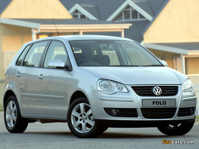 Images of Volkswagen Polo 5-door ZA-spec (Typ 9N3) 2005–09 (640 x 480)
