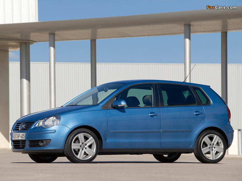 Images of Volkswagen Polo 5-door (Typ 9N3) 2005–09 (800 x 600)