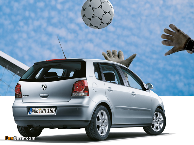 Images of Volkswagen Polo Goal 5-door (Typ 9N3) 2006 (640 x 480)