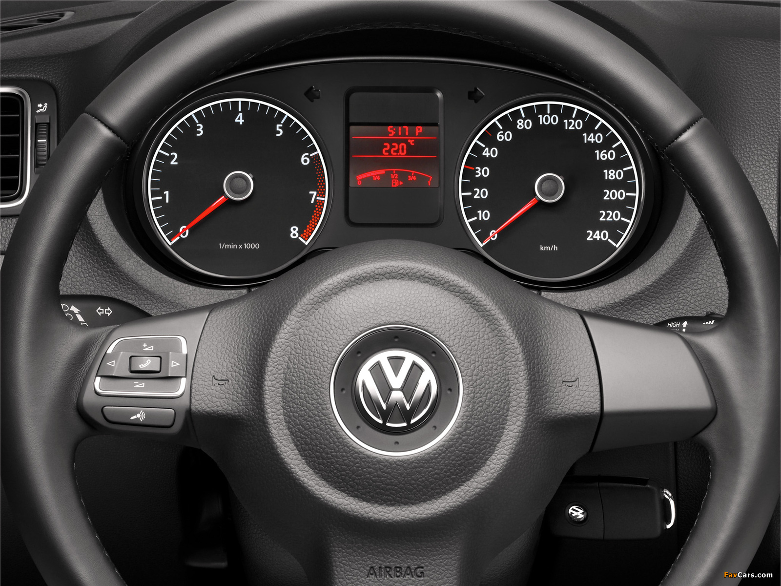 Images of Volkswagen Polo Sedan (V) 2010 (1600 x 1200)