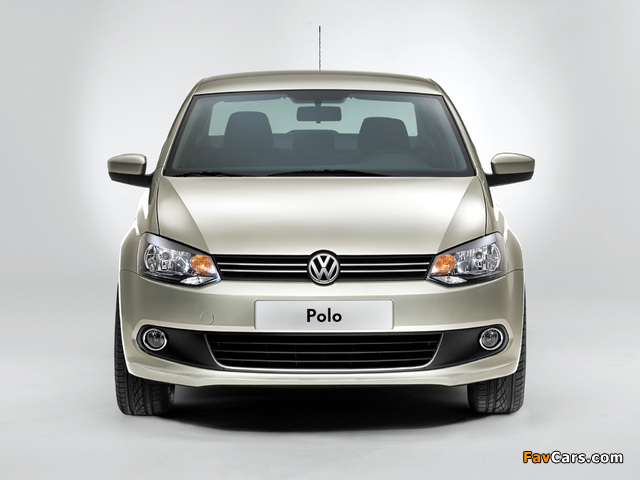 Images of Volkswagen Polo Sedan (V) 2010 (640 x 480)