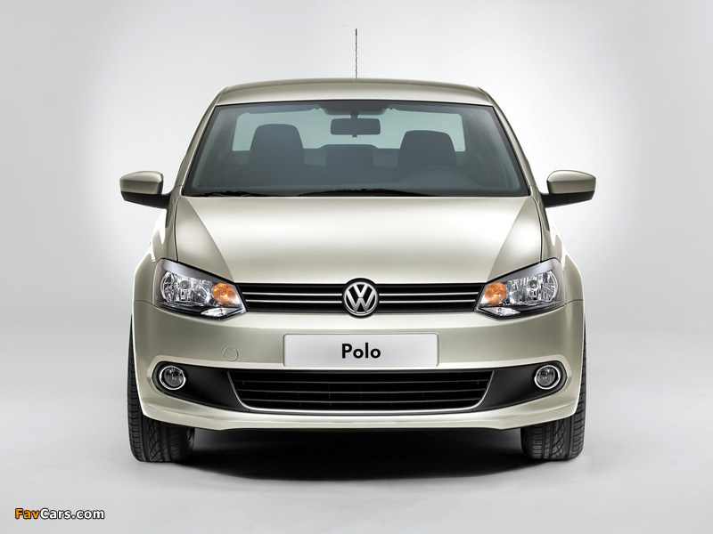 Images of Volkswagen Polo Sedan (V) 2010 (800 x 600)