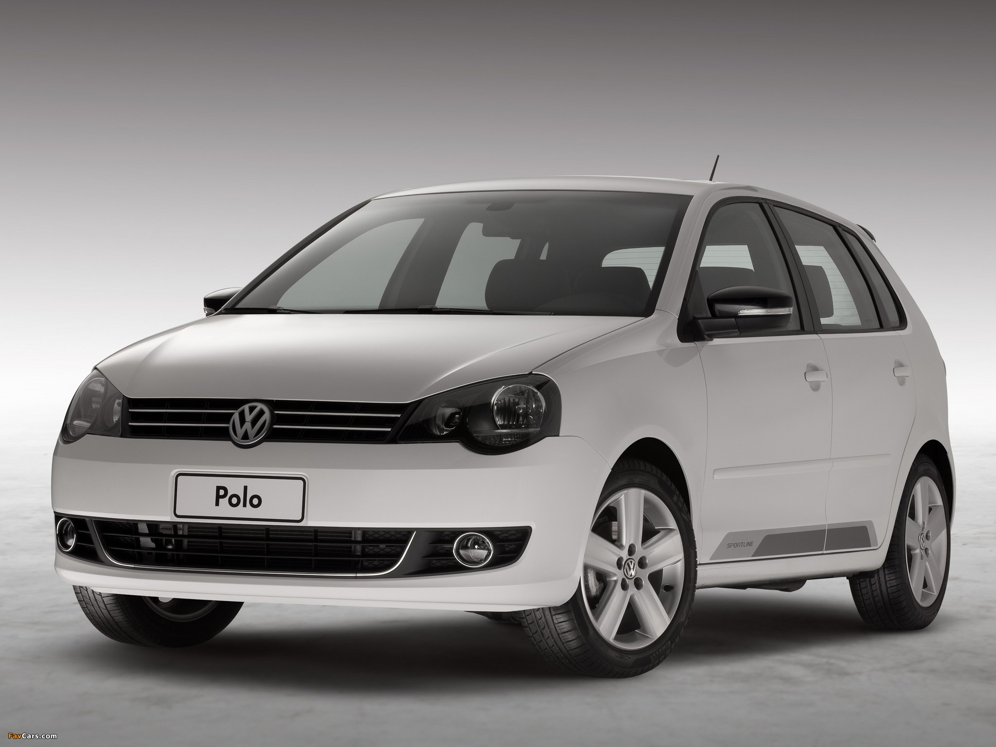 Images of Volkswagen Polo Sportline (Typ 9N3) 2012 (2048 x 1536)