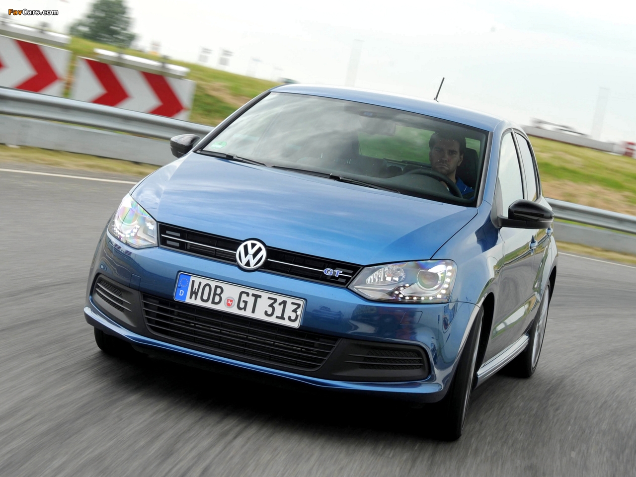 Images of Volkswagen Polo BlueGT 5-door (Typ 6R) 2012 (1280 x 960)