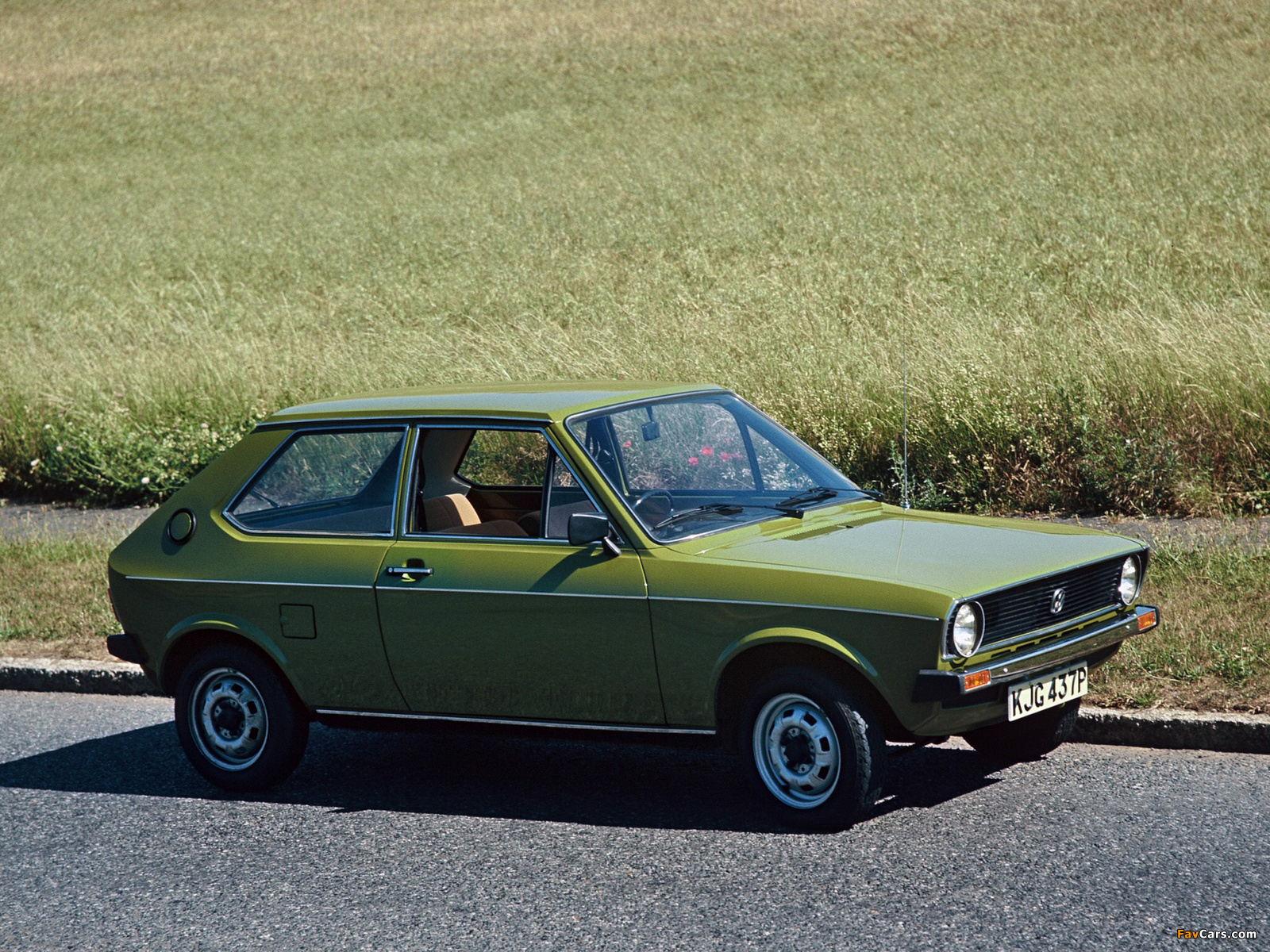 Photos of Volkswagen Polo (I) 1975–79 (1600 x 1200)