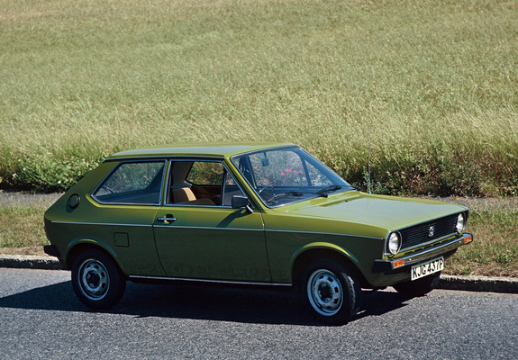 Photos of Volkswagen Polo (I) 1975–79