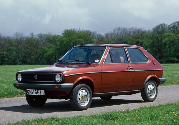 Photos of Volkswagen Polo (If) 1979–81