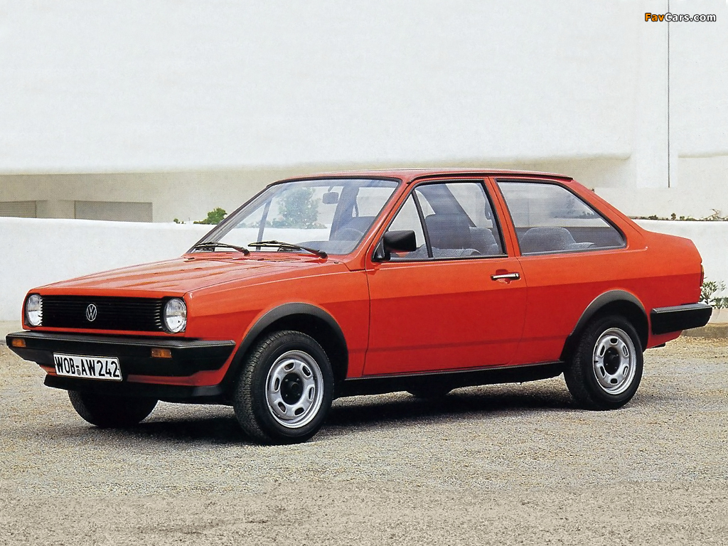 Photos of Volkswagen Polo Classic (II) 1985–90 (1024 x 768)
