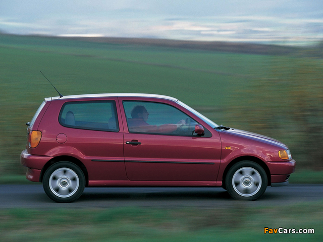 Photos of Volkswagen Polo 3-door (Typ 6N) 1994–99 (640 x 480)