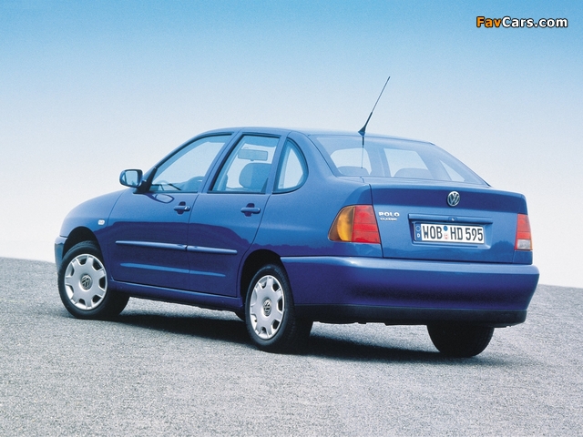 Photos of Volkswagen Polo Classic (III) 1995–2001 (640 x 480)