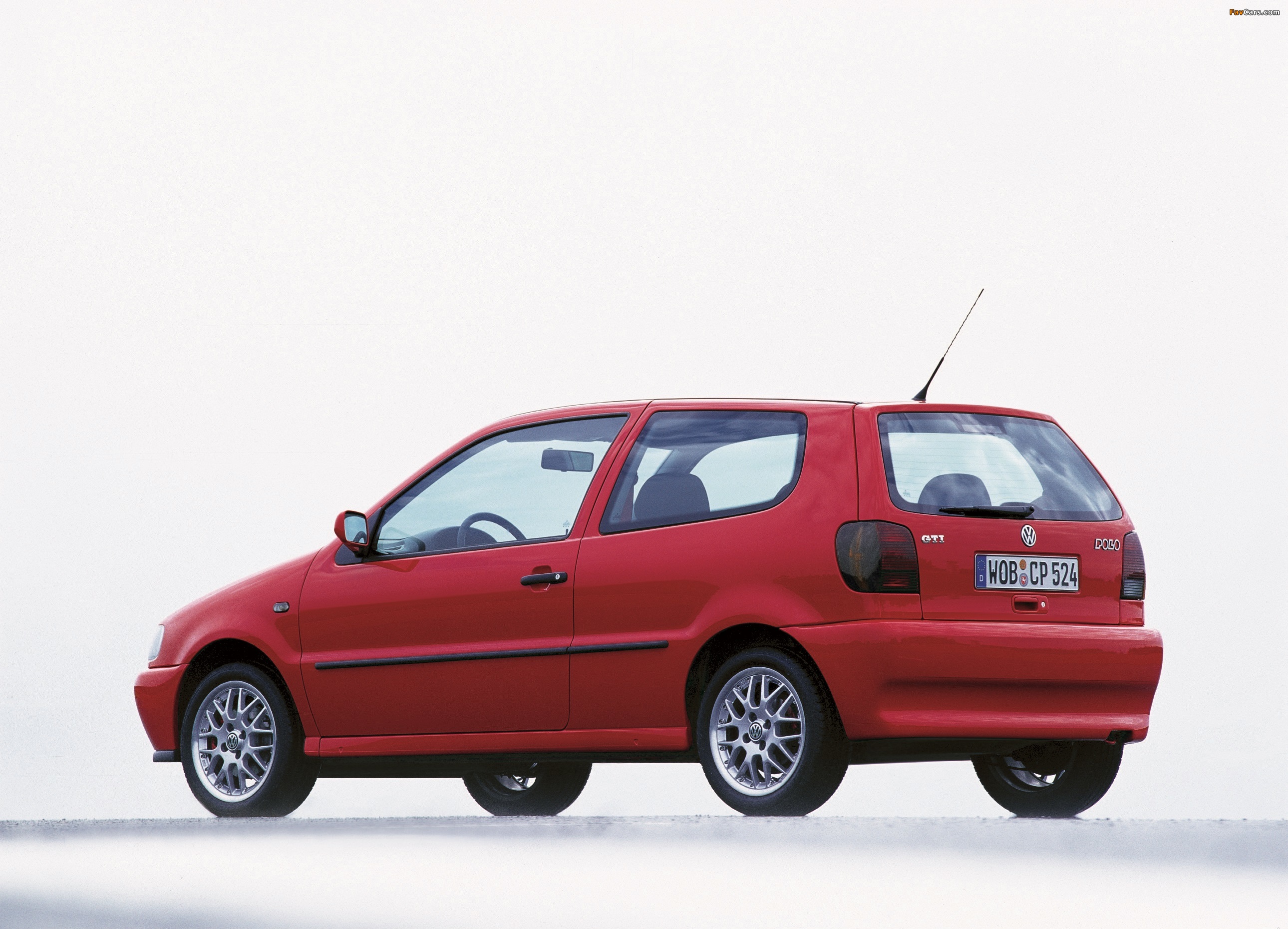 Photos of Volkswagen Polo GTI (Typ 6N) 1998–1999 (2580 x 1860)