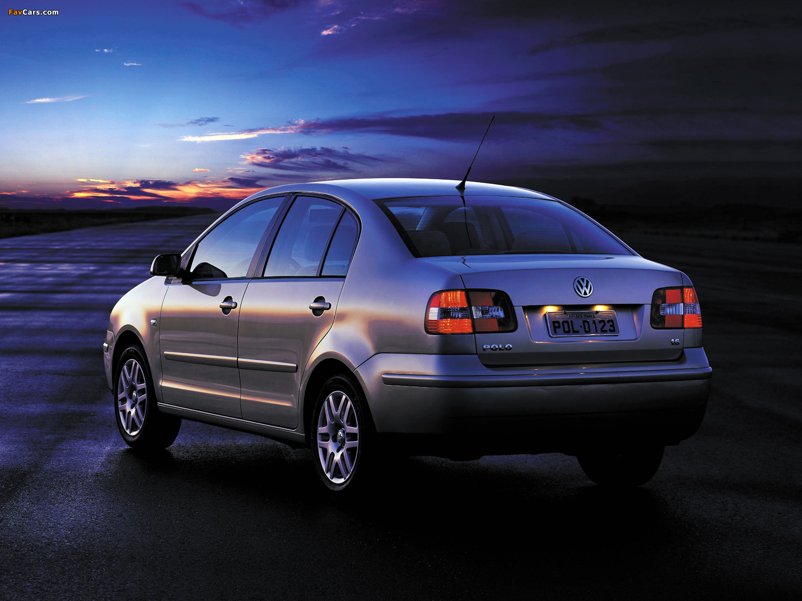 Photos of Volkswagen Polo Classic (IV) 2002–05 (1600 x 1200)