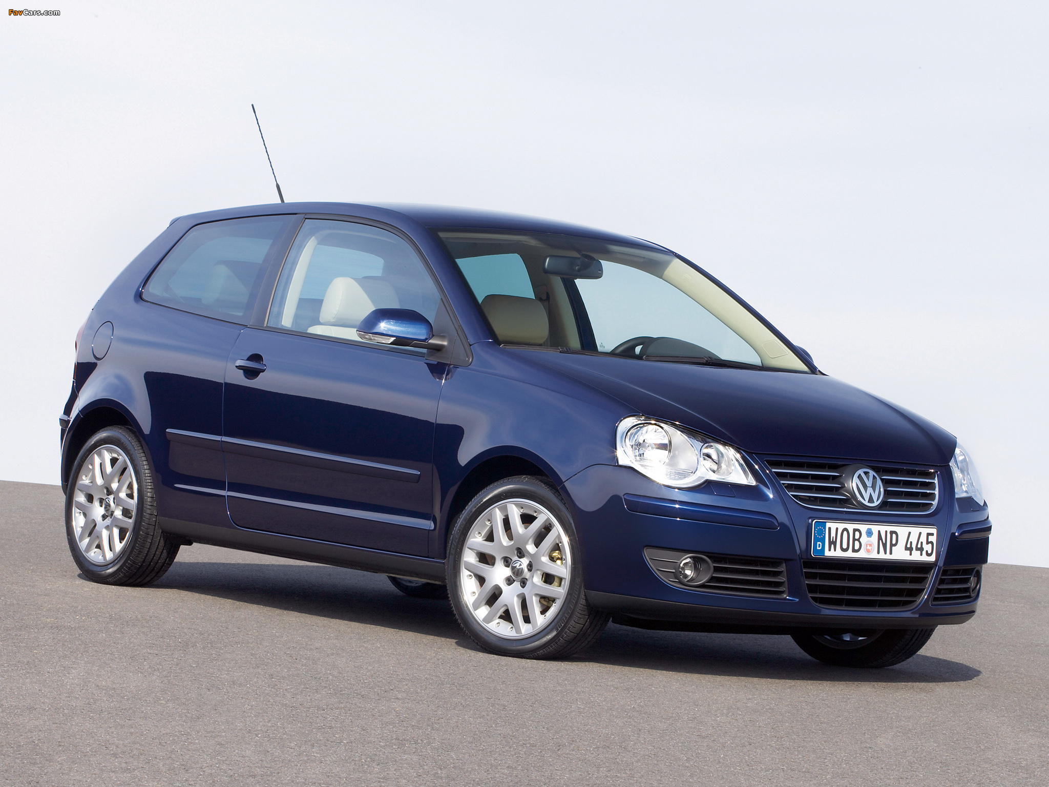 Photos of Volkswagen Polo 3-door (Typ 9N3) 2005–09 (2048 x 1536)