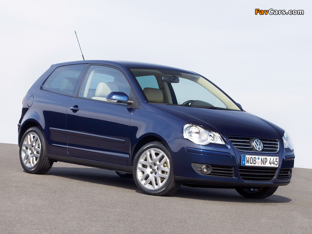 Photos of Volkswagen Polo 3-door (Typ 9N3) 2005–09 (640 x 480)