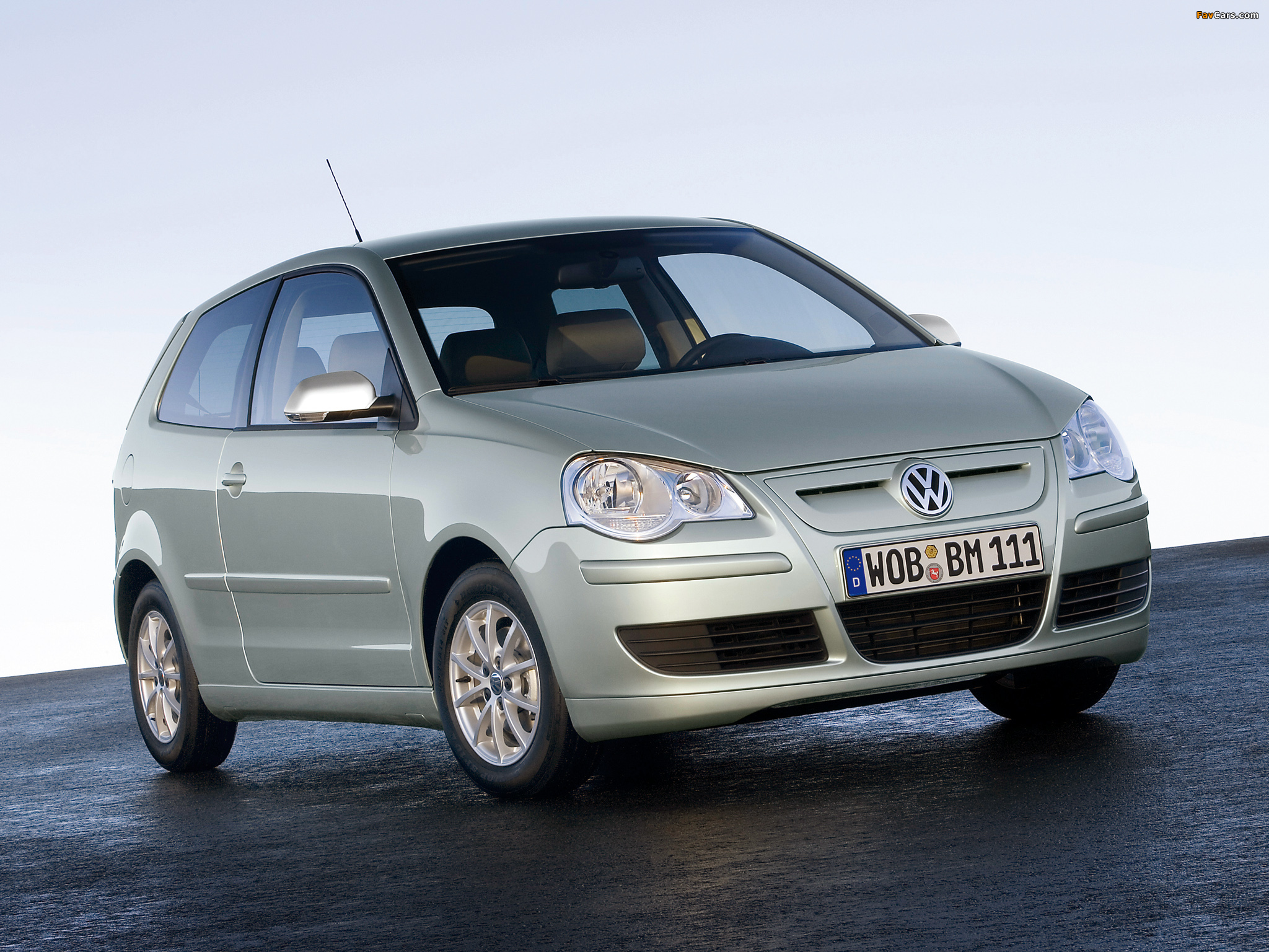 Photos of Volkswagen Polo BlueMotion (Typ 9N3) 2006–09 (2048 x 1536)