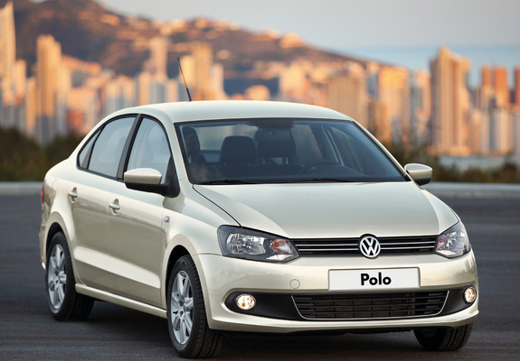 Photos of Volkswagen Polo Sedan (V) 2010