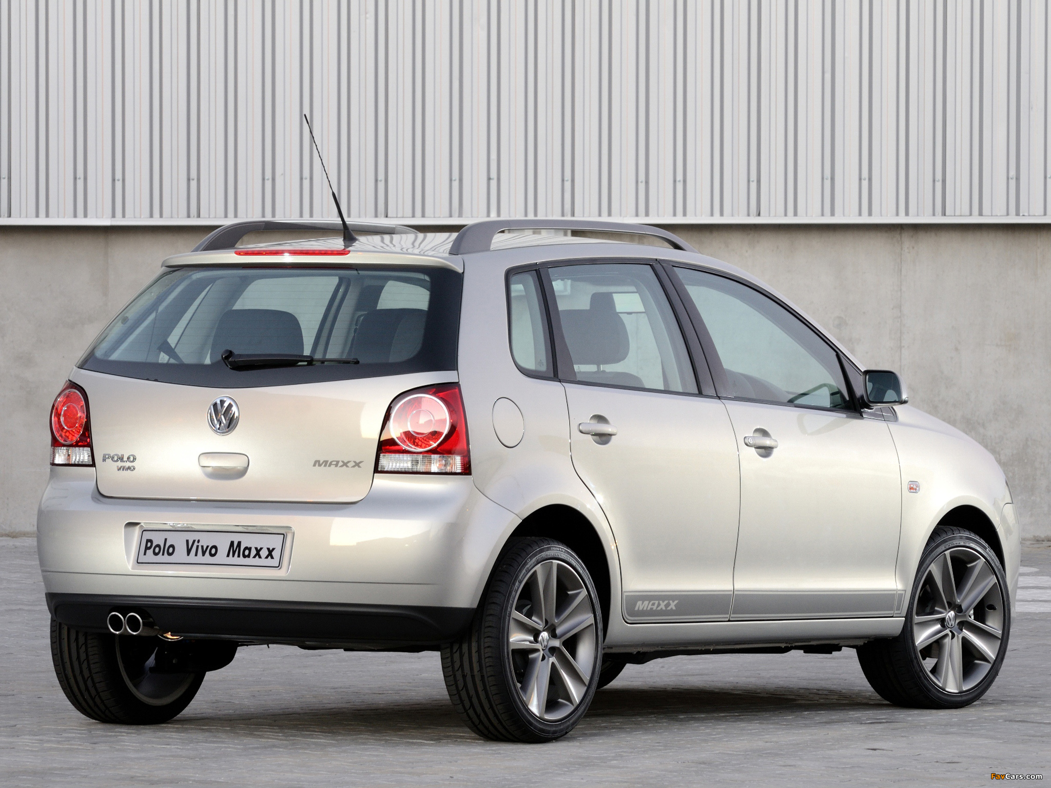 Photos of Volkswagen Polo Vivo Maxx (Typ 9N3) 2013 (2048 x 1536)
